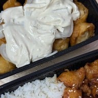 เมนูของร้าน ข้าวโกะฮัง vs ตะหลิวทอง