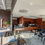 Same cafe Same cafe ศรีนครินทร์-ลาซาล