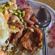 ข้าวผัดโบราณป้าอ้วน สาขา2