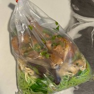 เมืองกรุง ก๋วยเตี๋ยวไก่มะระ วังหิน