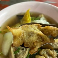 เฮียชัย ก๋วยจั๊บเซี้ยงไฮ้