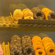 เมนูของร้าน Snowtee  udomsuk Snowtee อุดมสุข( ชานม,ไอศกรีม, ชา)