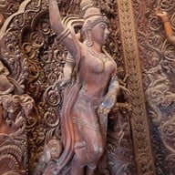 ปราสาทสัจธรรม