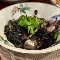 ครัวกลาง  ครัวกลาง