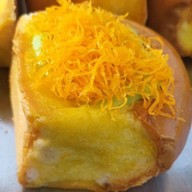 ปังปิ้ง เนยฉ่ำ ตลาดใหม่ไดโนเสาร์