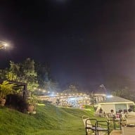 ลานหมูกระทะ บ้านคุณย่า