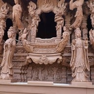 ปราสาทสัจธรรม