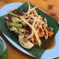 เมนูของร้าน ไก่ย่างสองสาว