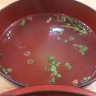 เมนูของร้าน ข้าวหมูแดงนายกิ้ว ข้าวหมูแดงนายกิ้ว