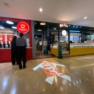 The Follow Cafe Sathorn Thani2