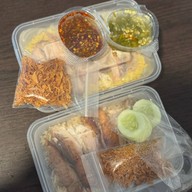 มิสเตอร์ไฮ้ไก่อบถัง (เดอะกลาสมาร์เก็ต บางนา) ข้าวหมกไก่ ข้าวมันเห็ดหอมไก่