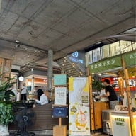 theCOMMONS ทองหล่อ