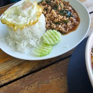 น้องเรียว​ ซีฟู้ด