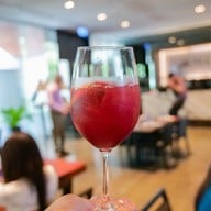 Albricias Restaurant โรงแรมชาเทรียม เรซิเดนซ์ สาทร กรุงเทพฯ