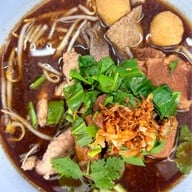 ก๋วยเตี๋ยวลุงหนั่น รัชดาภิเษกซอย18