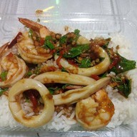 เล็ก เล็กอาหารตามสั่งทะเล แปลงยาว