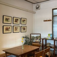 Slow Thrive： coffee house