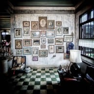 บรรยากาศ โต๊ะแดง - บ้านอาจ้อ Baan Ar-Jor บ้านอาจ้อ