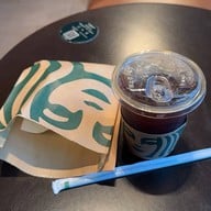 Starbucks Shinawatra Tower 3