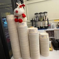 บรรยากาศ Mother cows Phuket