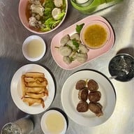 นายตี๋ลูกชิ้นปลากราย 3 รส ทอดมันปลากราย สวรรค์วิถี