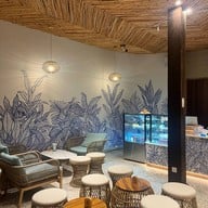 Maris Cafe And Eatery