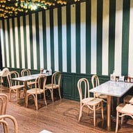 13 เหรียญ สุขุมวิท 49