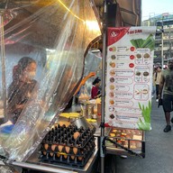 โรตีแม่ บางรักบาซ่า