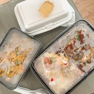 อร่อยเฉย...กะเพราถาด ลาดพร้าว-วังหิน