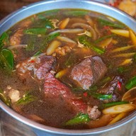 เสี่ยครัวไทย ถ.เฉลิมพระเกียรติ ร.๙