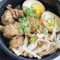 ก๋วยจั๊บรสเด็ด อ่อนนุช70