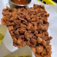 เผ็ดเผ็ด เผ็ดเผ็ด บิสโทร