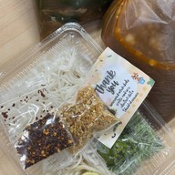เมนูของร้าน ขนมจีนน้ำเงี้ยว+อาหารเหนือๆ แม่น้อย(เชียงราย)สาขา1 สมุทรปราการ