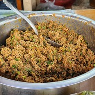 ร้านลาบดีขมคนยอง