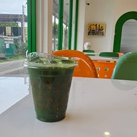 JoliiJ Coffee Matcha Bar