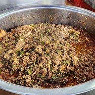 ร้านลาบดีขมคนยอง