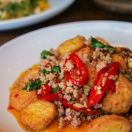 เสี่ยครัวไทย ถ.เฉลิมพระเกียรติ ร.๙