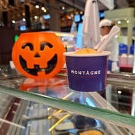 Montagne L'art De La Glace มาร์เก็ท เพลส ทองหล่อ