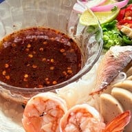 ยำขนมจีน แซ่บนัวว & กาแฟสด 29 ตะเคียนเตี้ย