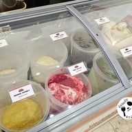 บรรยากาศ ICE CREAM SAMOSORN