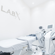 LABX Clinic Siam Square