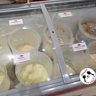 บรรยากาศ ICE CREAM SAMOSORN