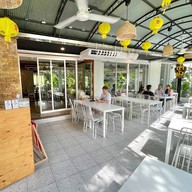 บรรยากาศ ตำมัง สาทร-เจริญราษฎร์ อีสาน เจ มังสวิรัติ วีแกน (Tammang Sathorn-Charoenraj Issan Vegan Vegetarian) สาทร-เจริญราษฎร์ ตำมัง สาทร-เจริญราษฎร์