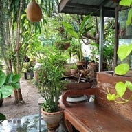 บรรยากาศ ก๋วยเตี๋ยว สี่ จอ