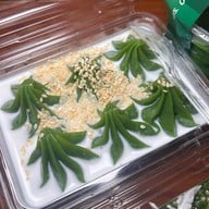 หยกสด ขนมไทยใบเตย อ้อมน้อย