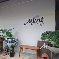 Mynt Café