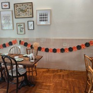 บรรยากาศ มิตร Mitt Restaurant & Space อารีย์