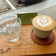 เมนูของร้าน Nana Coffee Roasters เลียบทางด่วน/ประดิษฐ์มนูธรรม ซอย3