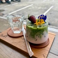 เมนูของร้าน Nana Coffee Roasters เลียบทางด่วน/ประดิษฐ์มนูธรรม ซอย3