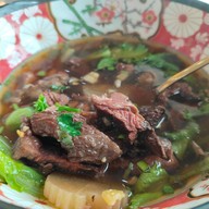 เมนูของร้าน อร่อยซอย 8 นครปฐมสาขาใหม่